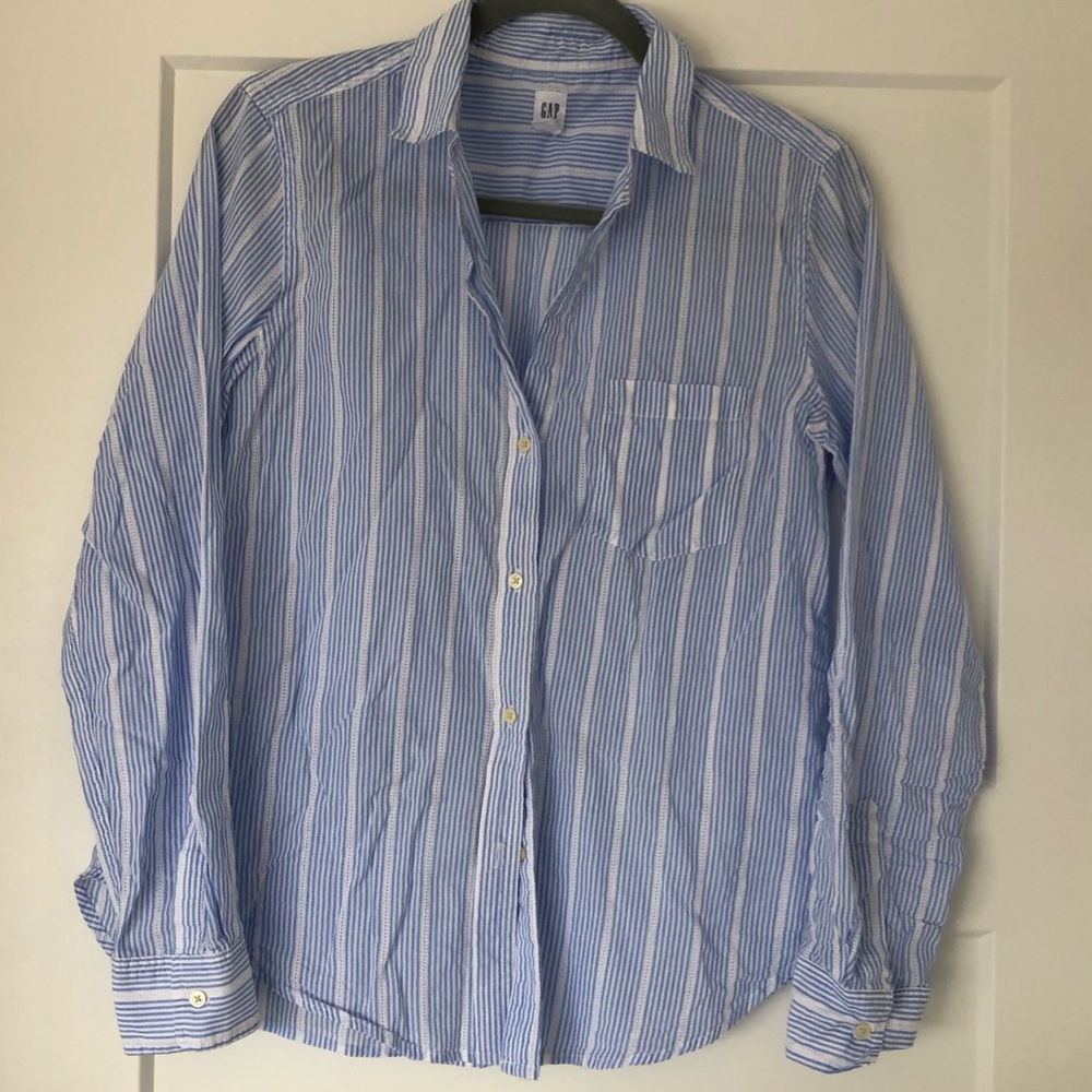 GAP long sleeved blue and white  striped top M